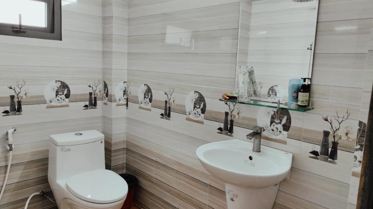 Homestay Dat Viet Cát Tiên Eksteriør bilde